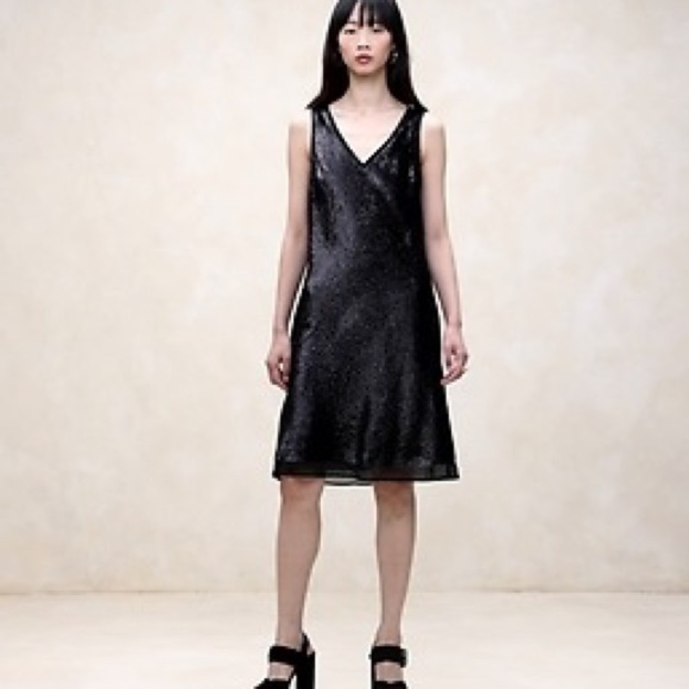 Banana Republic ALINA SEQUIN MIDI DRESS